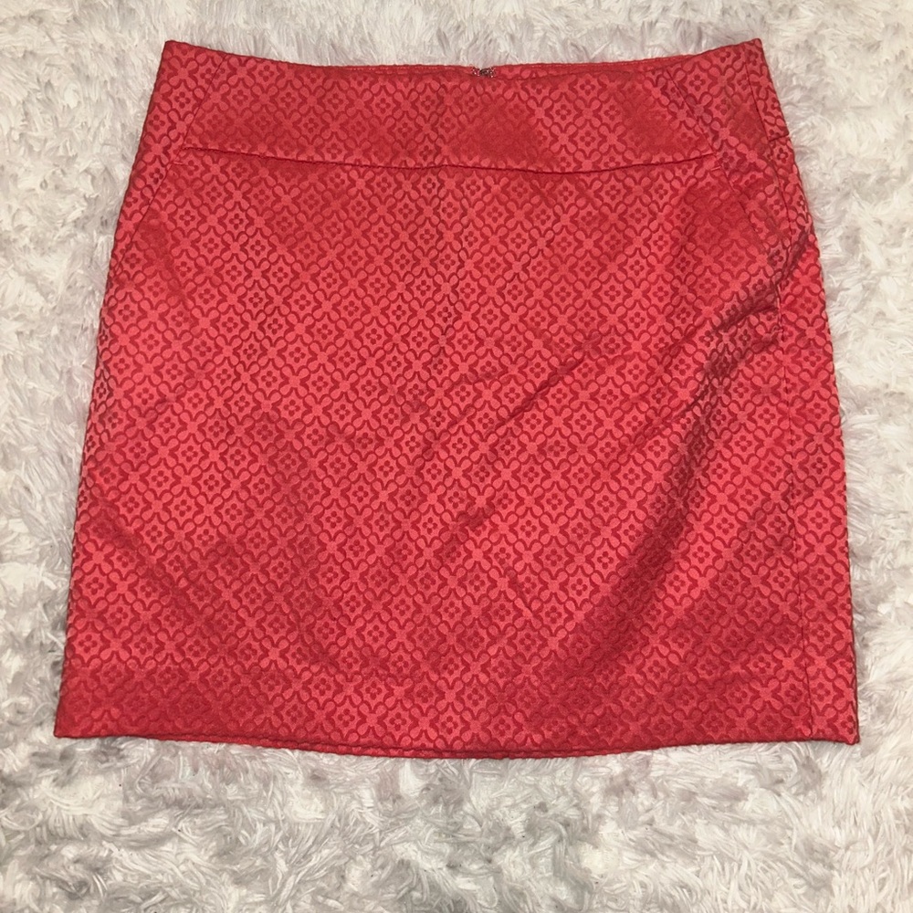 Ann Taylor coral patterned mini skirt woman’s size 10 Excellent Condition!